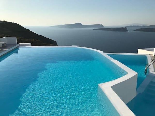 Comment entretenir sa piscine et garantir la qualité de l'eau ?